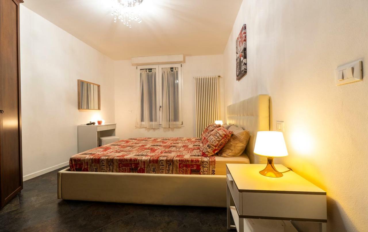 Relax Suite Nazario Bologna Buitenkant foto